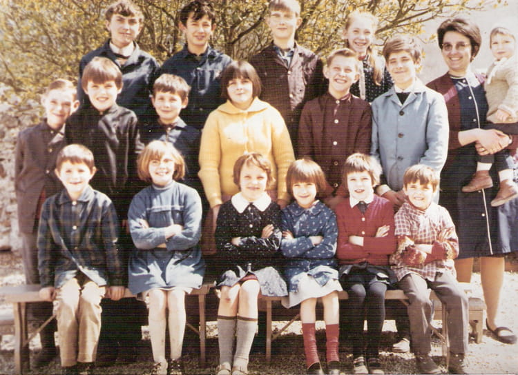 Photo de classe Douy la ramée de 1970, Ecole De La Grand Rue (Douy La