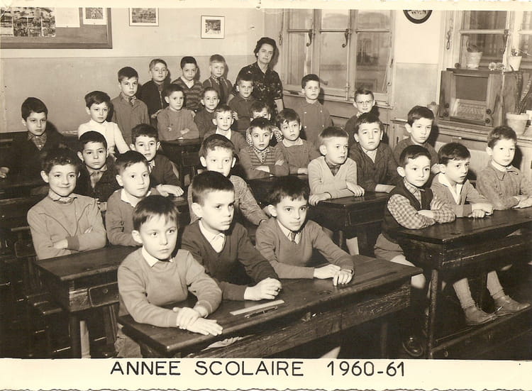 Photo de classe CE2 de 1960, ECOLE LAMARTINE Copains d'avant
