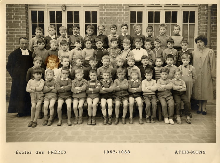 Photo De Classe CP De 1957 Ecole Des Fr res Copains D avant Photo De Classe CP De 1957 Ecole Des Fr res Copains D avant
