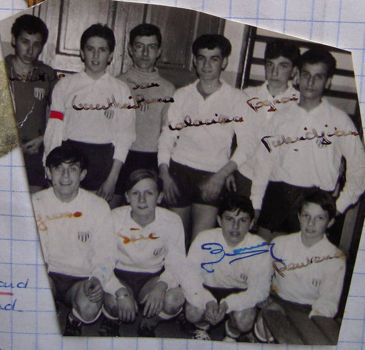 Fanion Football Club CO Saint-Chamond Foot 1975 - Vintage - Multicolore - France