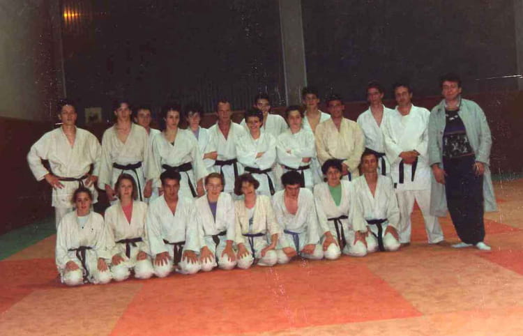 photo-de-classe-20-ans-deja-de-1989-grenoble-judo-copains-d-avant
