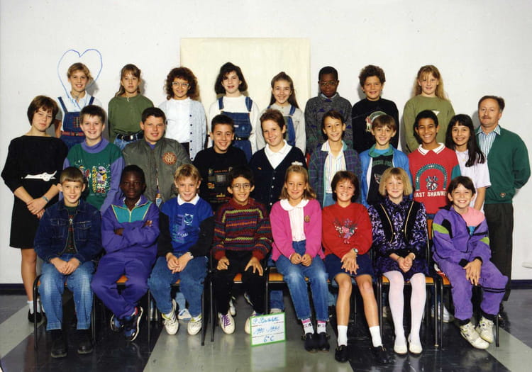 Photo de classe Brossolette de 1990, Collège Pierre Brossolette Copains d'avant Photo de classe Brossolette de 1990, Collège Pierre Brossolette Copains d'avant
