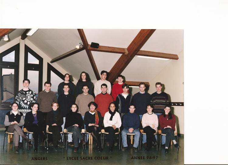 Photo de classe BTS force de vente 2eme année 1996/1997 de 1996, Lycée ...