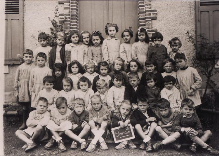 Photo De Classe cole Primaire De 1955 ECOLE PRIMAIRE Copains D avant photo-de-classe-cole-primaire-de-1955-ecole-primaire-copains-d-avant