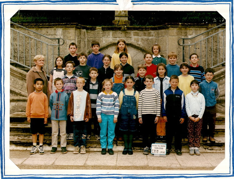 Photo de classe CM1 de 1999, Ecole Sainte Marie (Valognes) Copains d