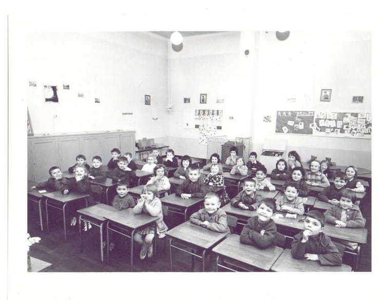 Photo de classe MATERNELLE GAMBETTA 1963 OU 1964 de 1964, Ecole Léon