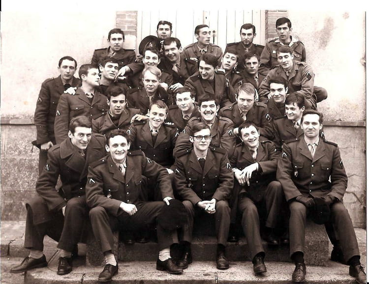 Photo de classe CMFP2 Classe 67C de 1968, CENTRE MILITAIRE DE FORMATION PROFESSIONNELLE Photo de classe CMFP2 Classe 67C de 1968, CENTRE MILITAIRE DE FORMATION PROFESSIONNELLE