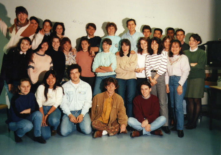 Photo de classe BTS Compta 1ère année de 1992, SAINT PIERRE - Copains d ...