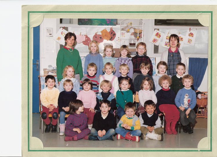 Photo de classe Grande section de 1986, ECOLE SAINTE CLOTILDE Copains