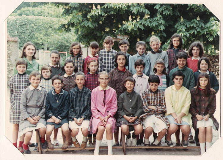 Photo de classe Cm2 de 1970, ECOLE SAINTE MARIE - Copains d'avant