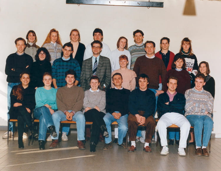 Photo de classe BTS compta 1992 (2ème année) de 1992, Lycée ...