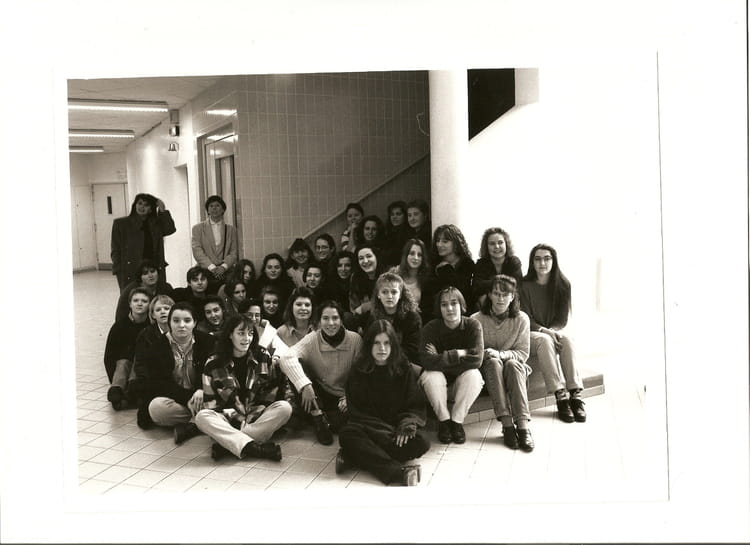Photo de classe Premiere SMS A de 1994, Lycee Sainte Ursule Bts Force
