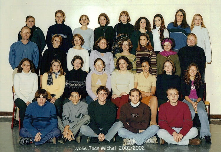 Photo de classe Terminale ES 3 de 2001, Lycée Jean Michel - Copains d'avant