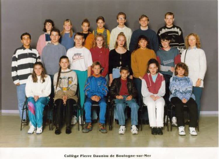 Photo de classe 3° de 1993, Collège Pierre Daunou Copains d'avant