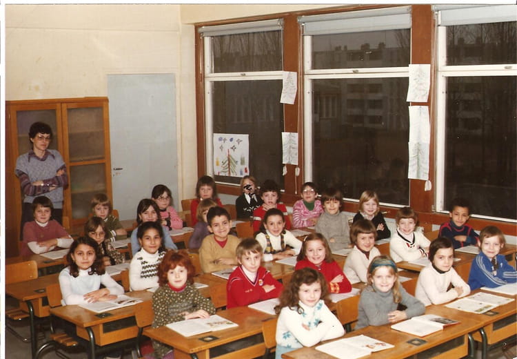 Photo De Classe Ce2 De 1982 Ecole Groupe Scolaire Saint Exupery Laon Photo De Classe Ce2 De 1982 Ecole Groupe Scolaire Saint Exupery Laon