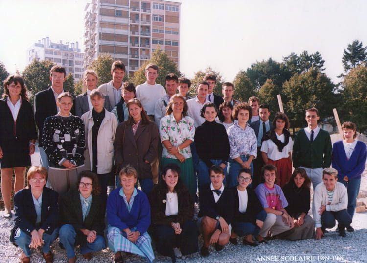 Photo de classe Bts action co 1ere année de 1990, LYCEE ST JEAN BTS AC ...