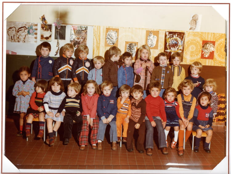 Photo de classe Maternelle petite section de 1977, Ecole Groupe