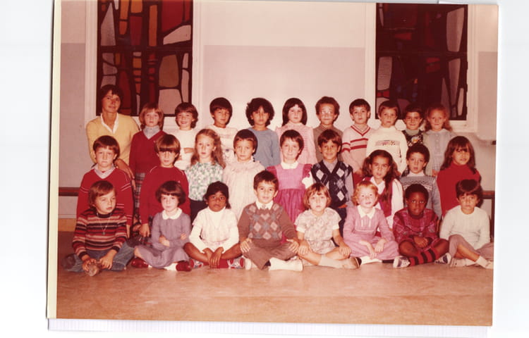 Photo de classe CP de 1981, ECOLE SAINTE MARIE - Copains d'avant