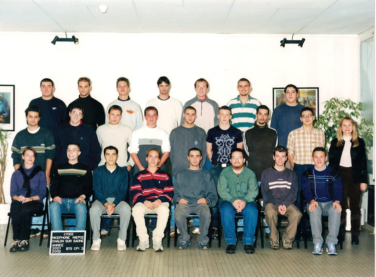 Photo de classe BTS CPI 2ème année de 2002, BTS NIEPCE - Copains d'avant