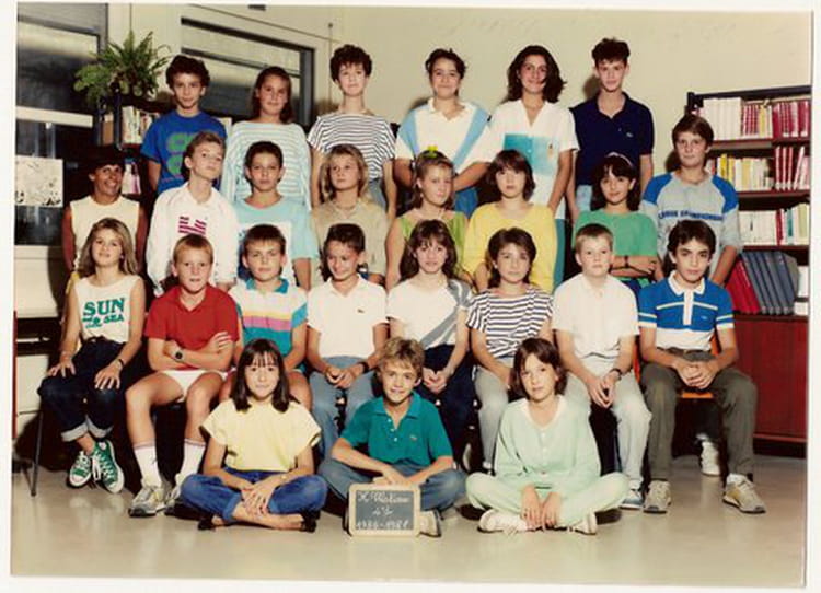 Photo De Classe 4 ème De 1987 Collège Henri Matisse Copains D Avant Photo De Classe 4 ème De 1987 Collège Henri Matisse Copains D Avant