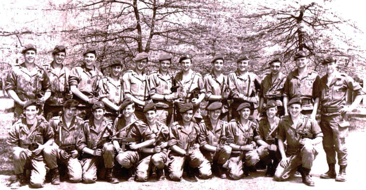 Photo de classe 77/04 de 1977, 13em Rdp - Copains d'avant