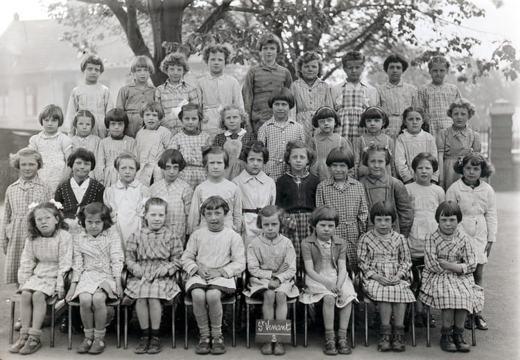 Photo de classe Classe élémentaire de 1954, Ecole Alphonse De Lamartine