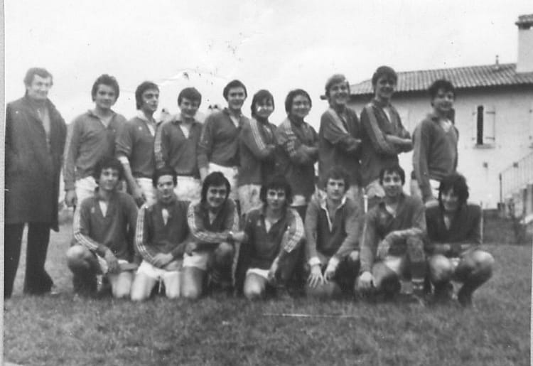Maillot Rugby Club Revélois REVEL FFR Porté #21 Autocars Balent Vintage