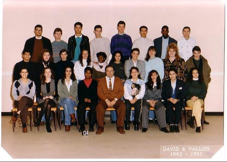 Photo de classe 1ere année de BTS Action Co de 1992, Lycée Saint ...