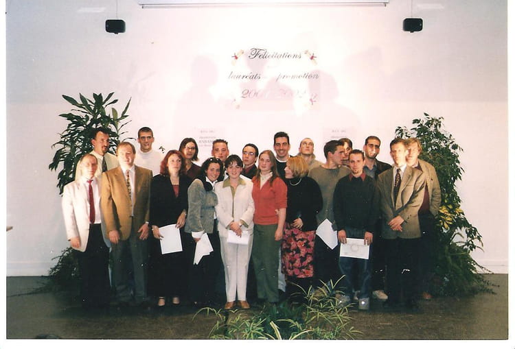 Photo de classe BTS technico-commercial de 2002, Lycée Blaise Pascal ...