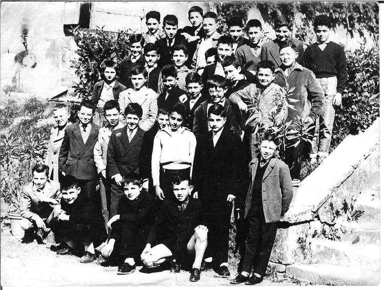 photo-de-classe-photo-2-de-1960-petit-s-minaire-copains-d-avant