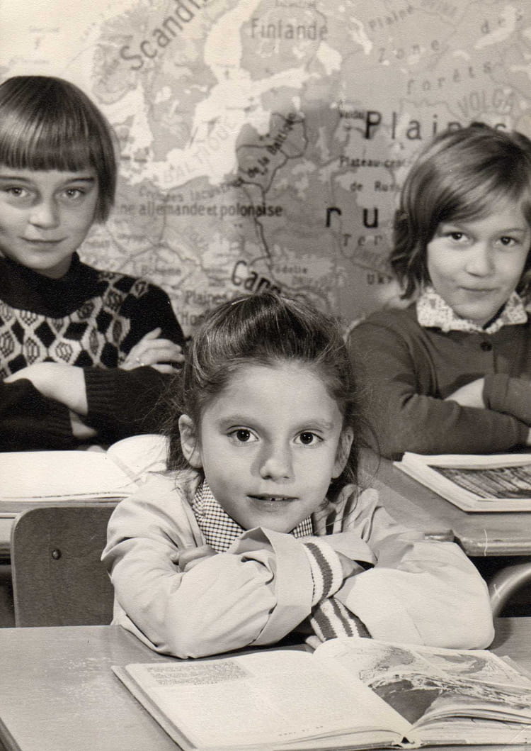 Photo de classe CE2 OU CM1 je ne suis pas sûre de 1967, ECOLE CAHOUETTES Copains d