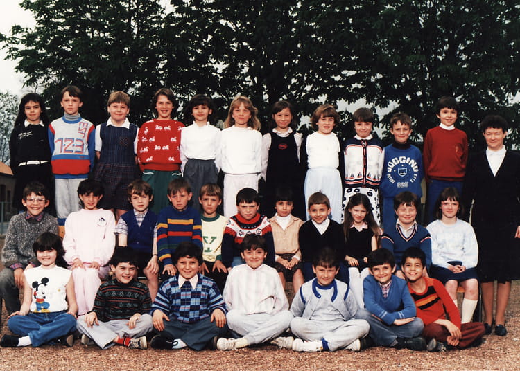 Photo de classe CE2-1985-1986 de 1985, Ecole Georges Brassens ...
