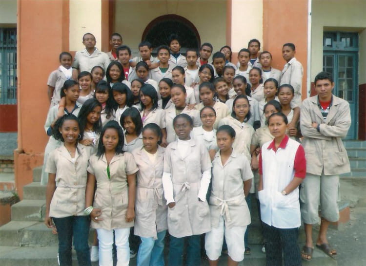 Photo de classe TA3 de 2011, INSTITUTION SAINTE FAMILLE MAHAMASINA