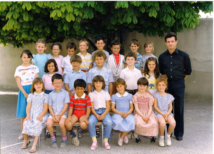 Photo de classe CP de 1986, ECOLE MAURICE PLANTIER Copains d'avant