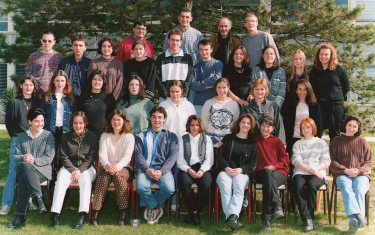 Photo de classe BTS COMPTA 1ere Année de 1997, Lycée Antoine Bourdelle ...