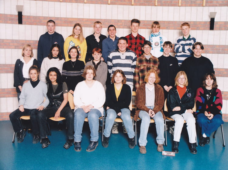 Photo de classe 3°1 de 1996, Collège Louis Grignon Copains d'avant