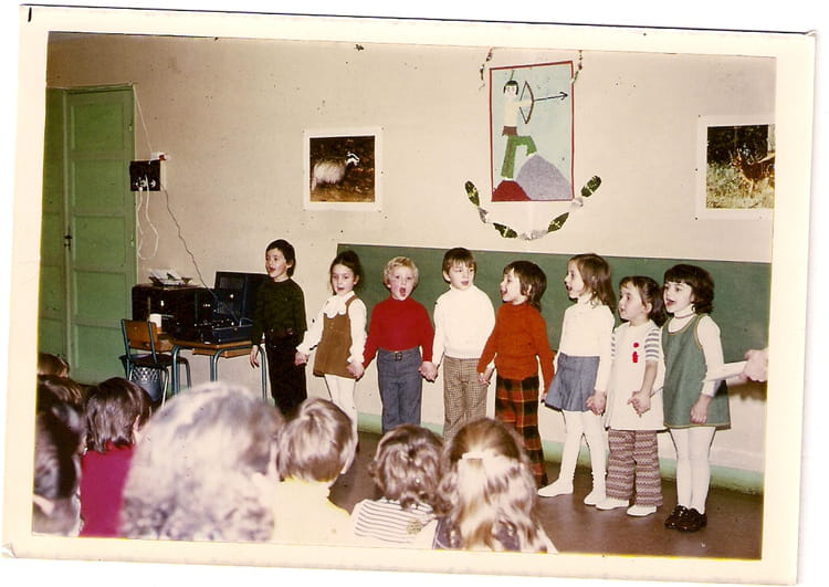 Photo de classe Maternelle de 1973, Ecole De La Jonction Copains d'avant