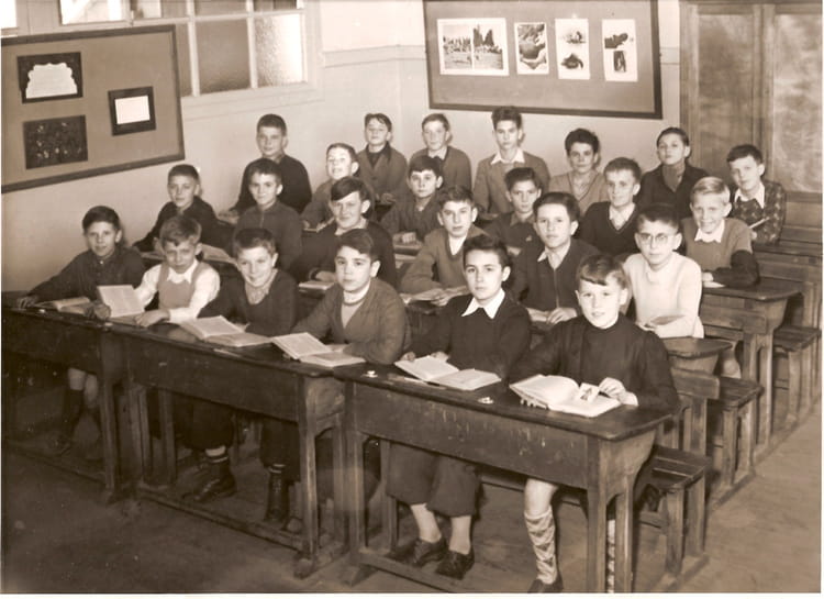 Photo de classe Cours supèrieur 1ére année?Paul Bert de 1954, ECOLE