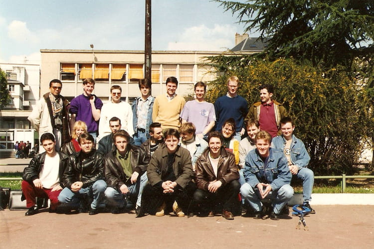 Photo de classe BTS CPI 2ème année de 1993, Lycée Blaise Pascal ...