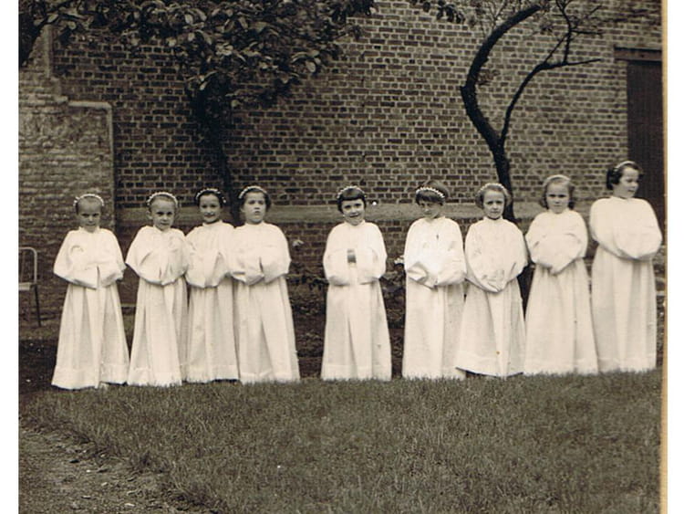 Photo de classe Première communion. 13 mai 1956 de 1956, Institution