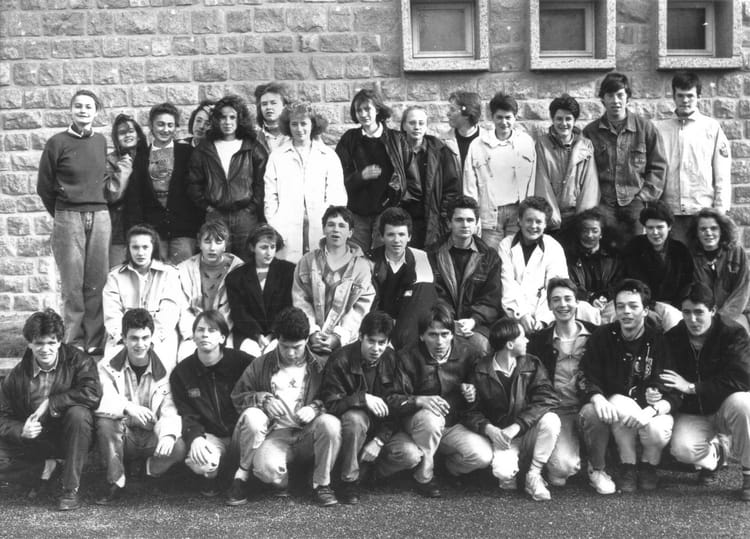 photo-de-classe-1-re-s1-de-1990-lyc-e-emile-littr-copains-d-avant