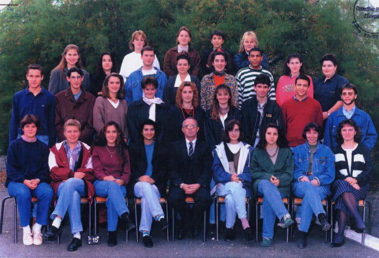 Photo de classe Bts action co de 1995, Lycée Jean Moulin - Copains d'avant