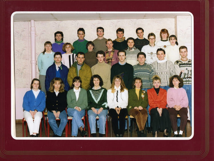 Photo de classe Bts compta gestion 2e année de 1993, Lycée Sainte ...