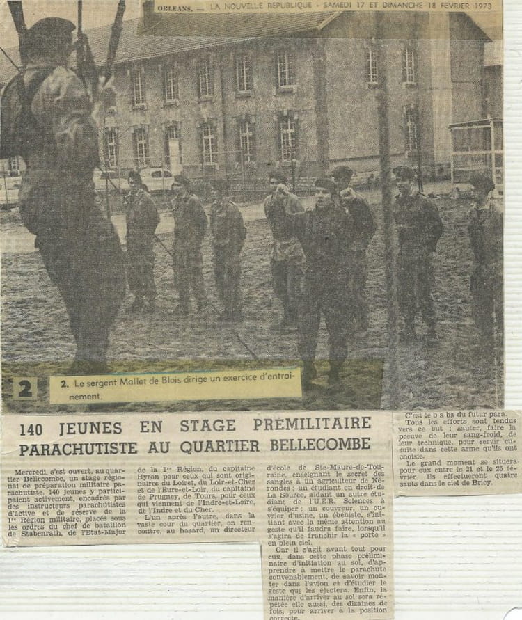 Photo De Classe Préparation Militaire Parachutiste Orléans Bricy De Photo De Classe Préparation Militaire Parachutiste Orléans Bricy De