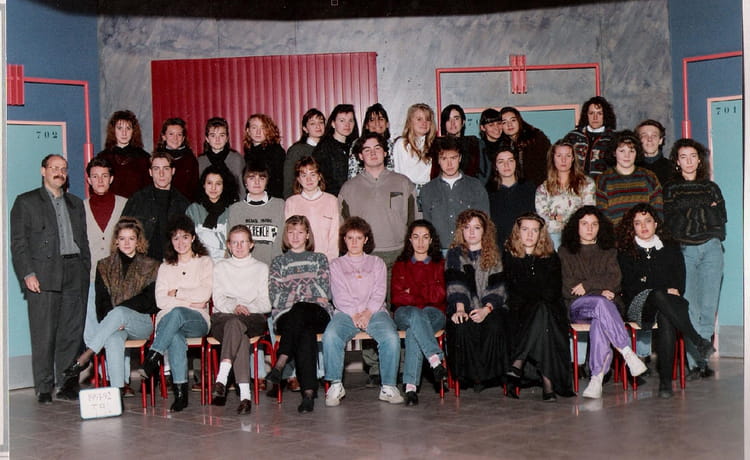 Photo de classe Terminale A' de 1992, Lycée Cassini - Copains d'avant