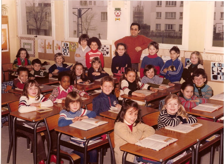 Photo De Classe CE2 Ecole Lamartine Bessancourt De 1979 Education photo-de-classe-ce2-ecole-lamartine-bessancourt-de-1979-education