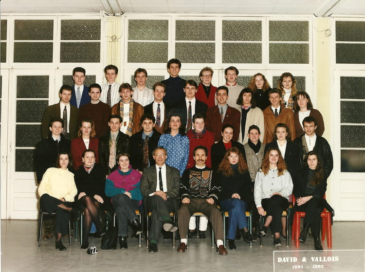 Photo de classe BTS Force de vente de 1992, Lycée Libergier - Copains d ...