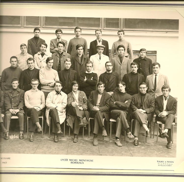 Photo de classe Terminale de 1968, Lycée Michel Montaigne Copains d'avant