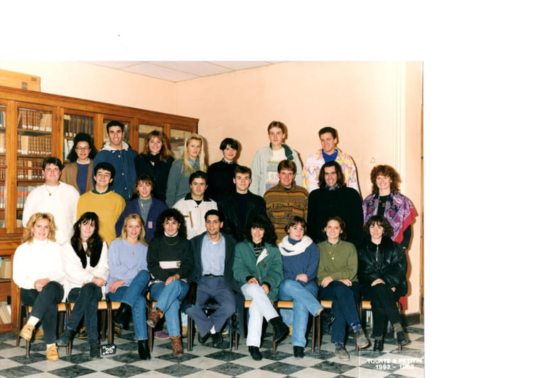 Photo de classe BTS Force de vente de 1991, Lycée Dominique Villars ...