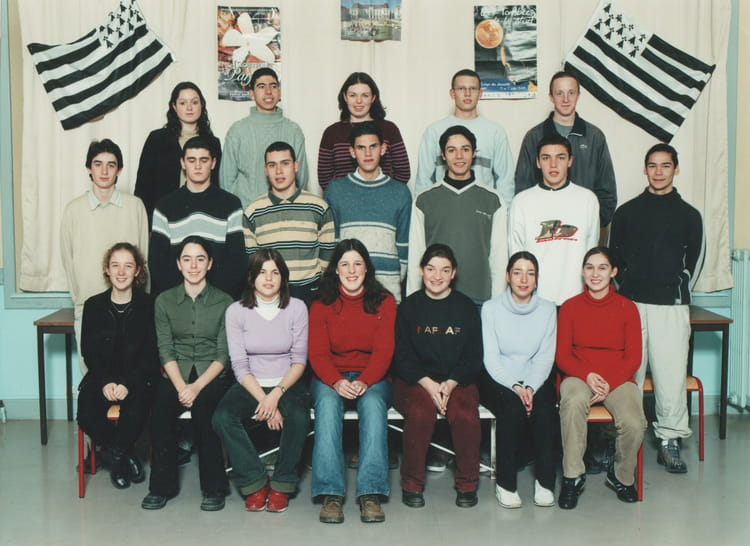 Photo de classe 1ère Gestion 2001-02 de 2001, Lycée Jean Mace - Copains ...